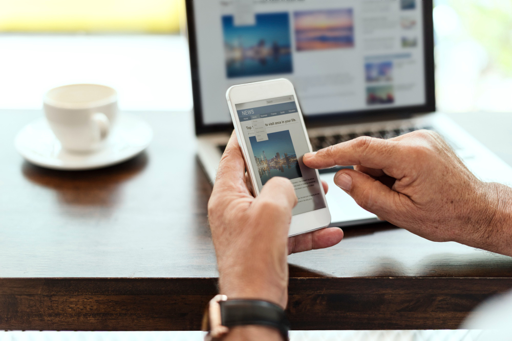 elderly-man-is-using-mobile-phone